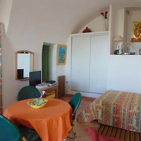 Maison De Charme A Avec Equipements Modernes Holiday home *